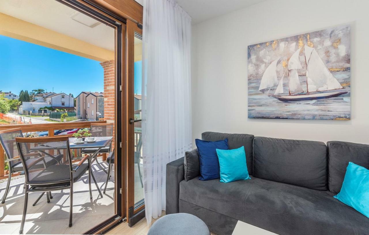 Apartments Hana In Funtana Kültér fotó