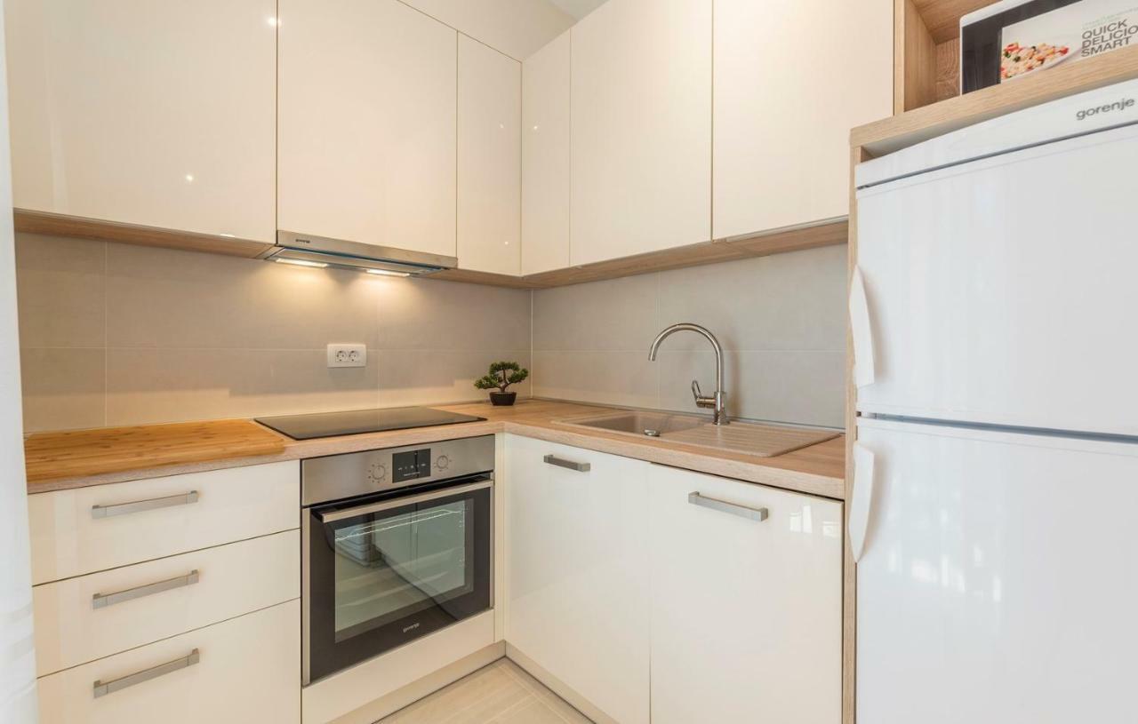 Apartments Hana In Funtana Kültér fotó