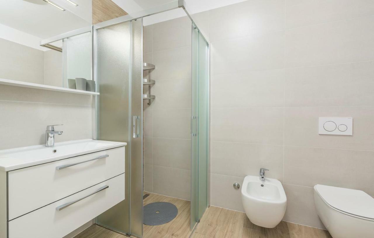 Apartments Hana In Funtana Kültér fotó